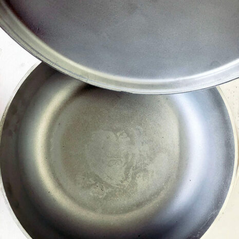 Caldero Cookware With Cover, 26.8 Quart - Silver